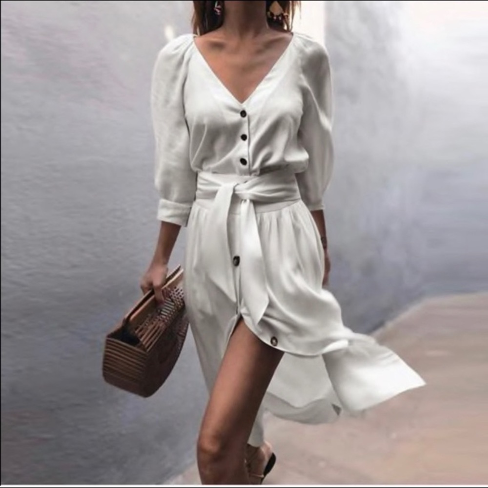 NWOT Buttoned V-Neck Dress